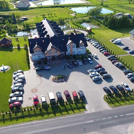 Hotel Restauracja Lorenzo Stopnica المظهر الخارجي الصورة